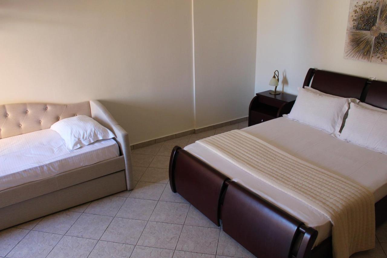 Sofotel Koroni  Bagian luar foto