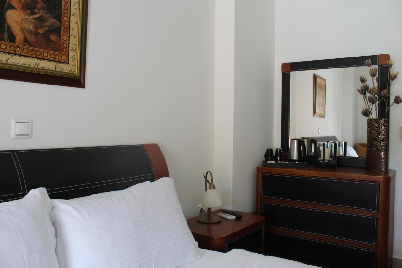 Sofotel Koroni  Bagian luar foto